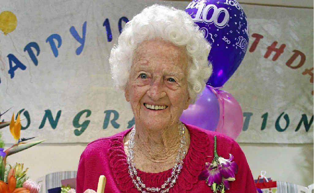 Dulcie Parkes from Goonellabah turns 100 years old! Dulcie Parkes from Goonellabah turns 100 years old!